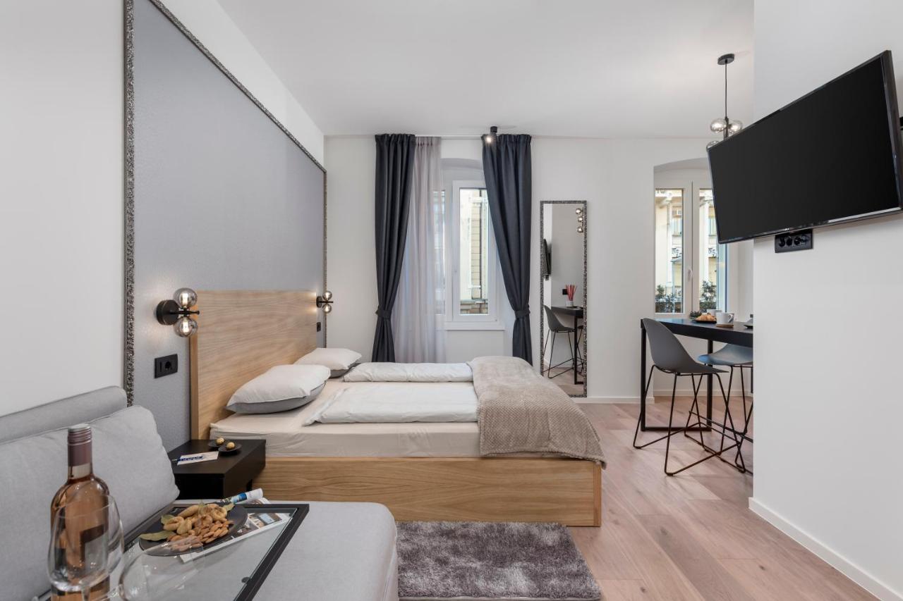 Deluxe Apartments "In The Center" Ριέκα Εξωτερικό φωτογραφία